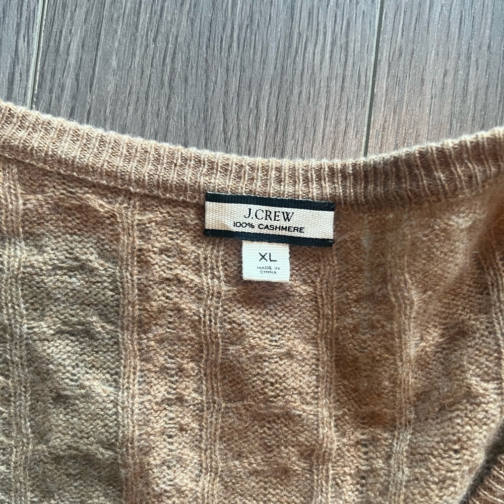 J.Crew Cashmere Cable V Neck Sweater - Picture 3 of 3